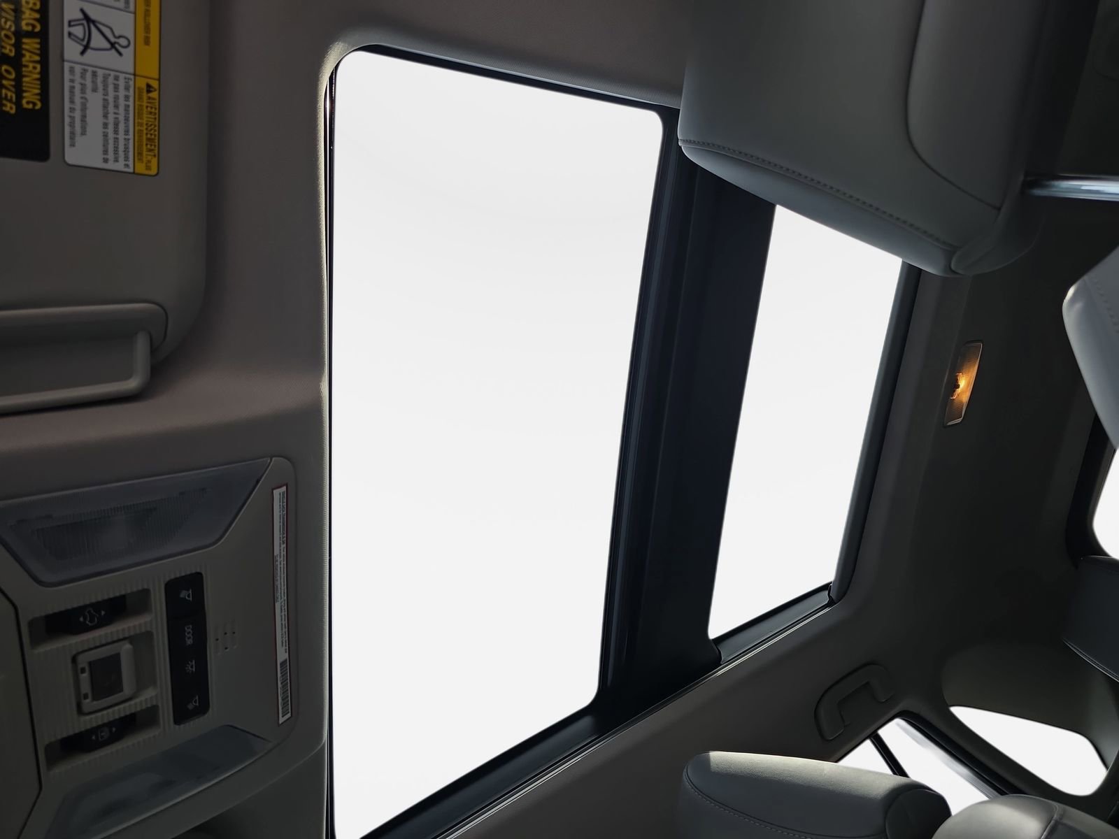 Used 2020 Toyota RAV4 Limited image 29