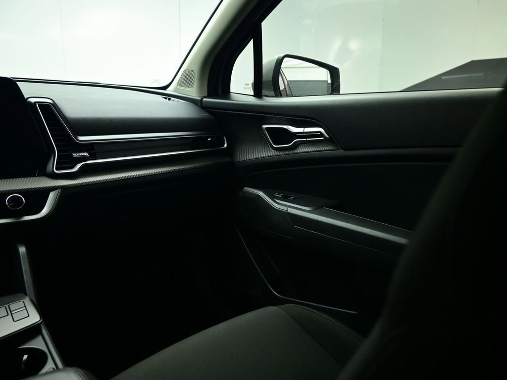 Certified 2024 Kia Sportage LX image 44