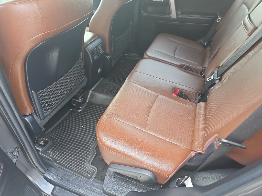Used 2022 Toyota 4Runner Limited AWD/4WD image 16