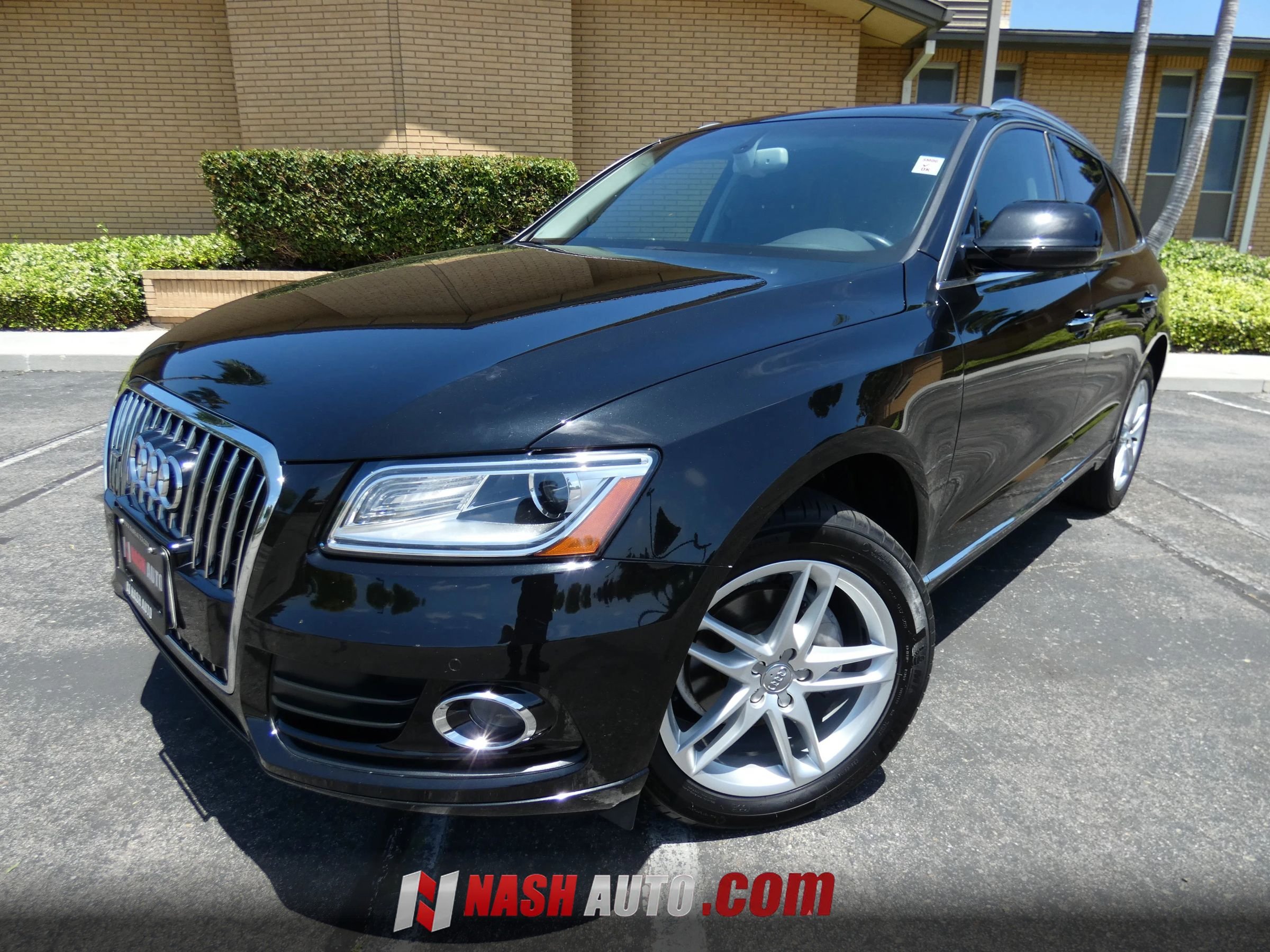 Used 2016 Audi Q5 2.0T Premium Plus w/ Technology Package AWD/4WD image 15