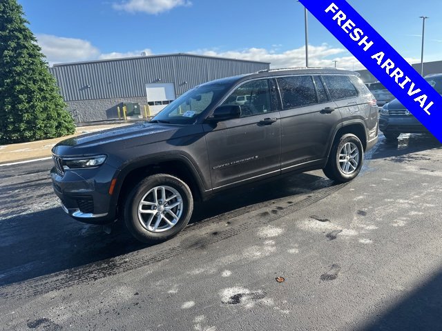 Used 2024 Jeep Grand Cherokee L Laredo w/ Luxury Tech Group I image 11