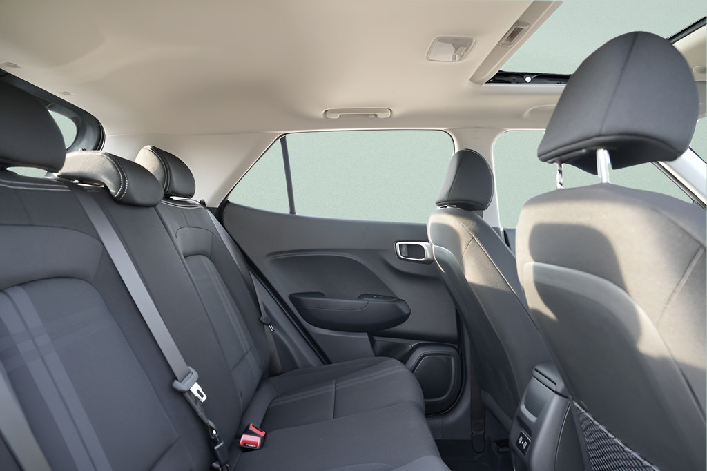 Certified 2026 Hyundai Venue SEL FWD image 14