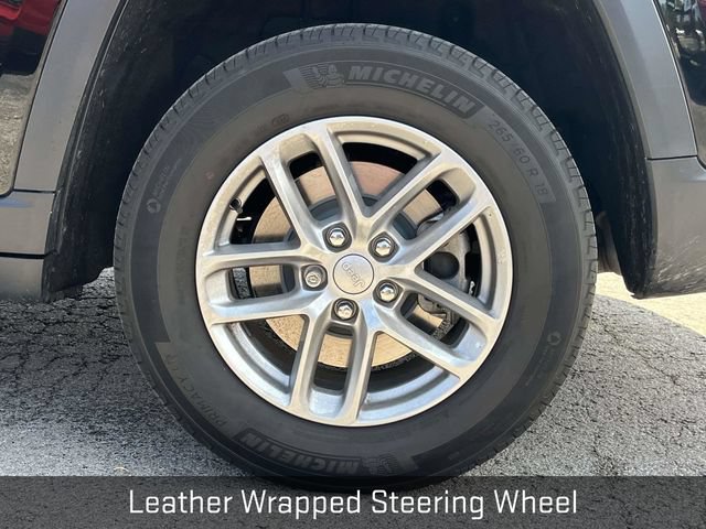 Used 2022 Jeep Grand Cherokee L Laredo w/ Luxury Tech Group I AWD/4WD image 11