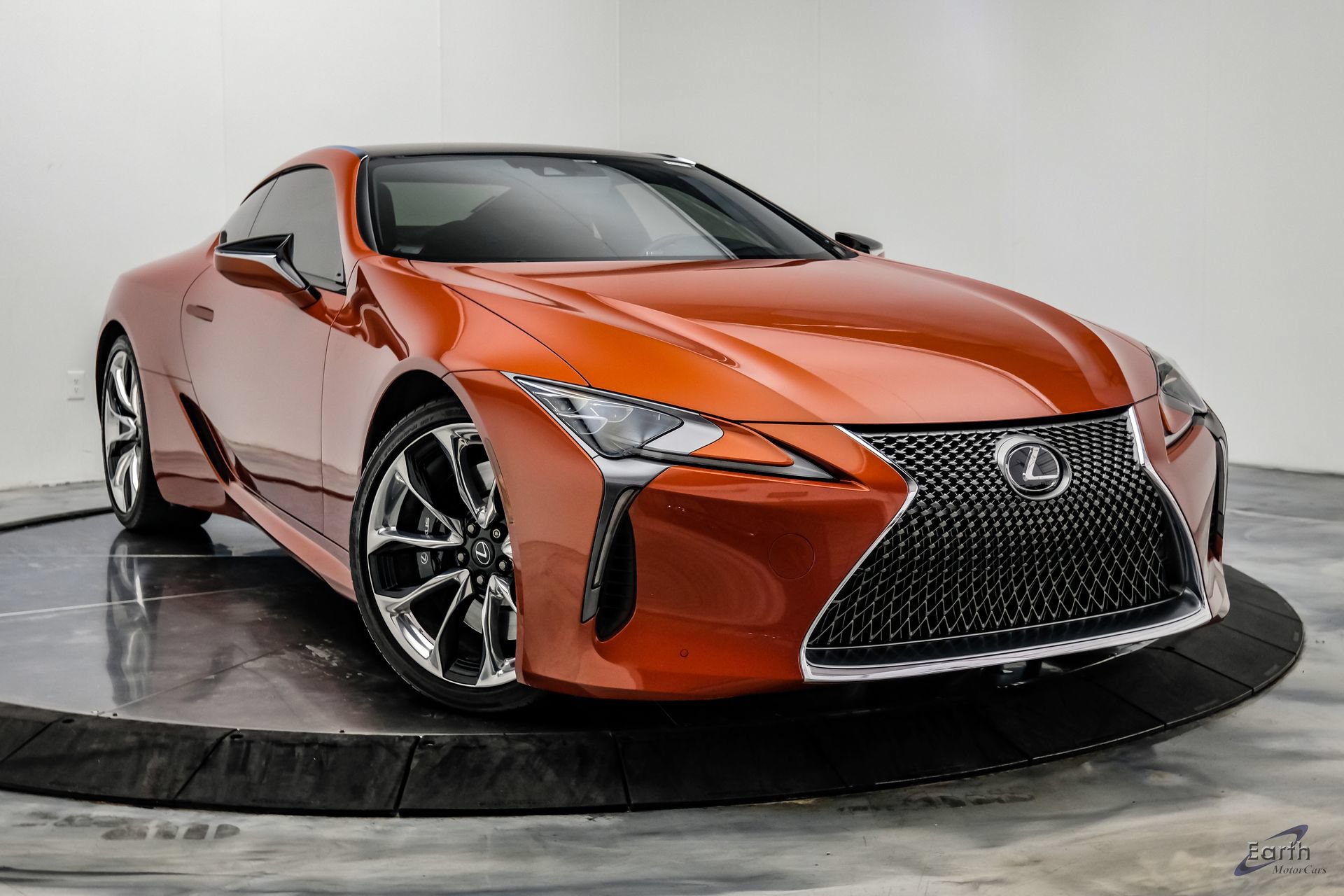 Used 2021 Lexus LC 500 Coupe w/ Performance Package RWD image 23
