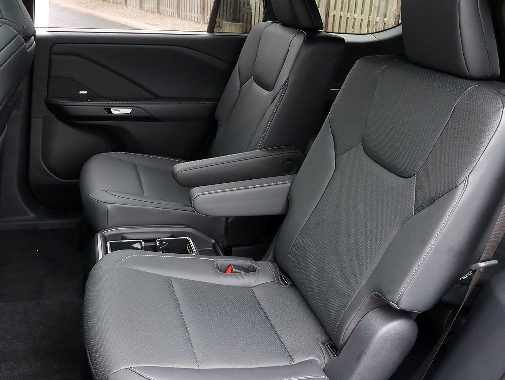New 2026 Lexus TX 500h AWD image 15