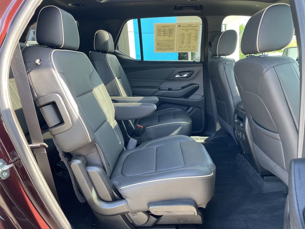 Used 2023 Chevrolet Traverse Premier AWD/4WD image 34