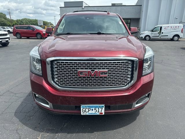 Used 2017 GMC Yukon Denali AWD/4WD image 3