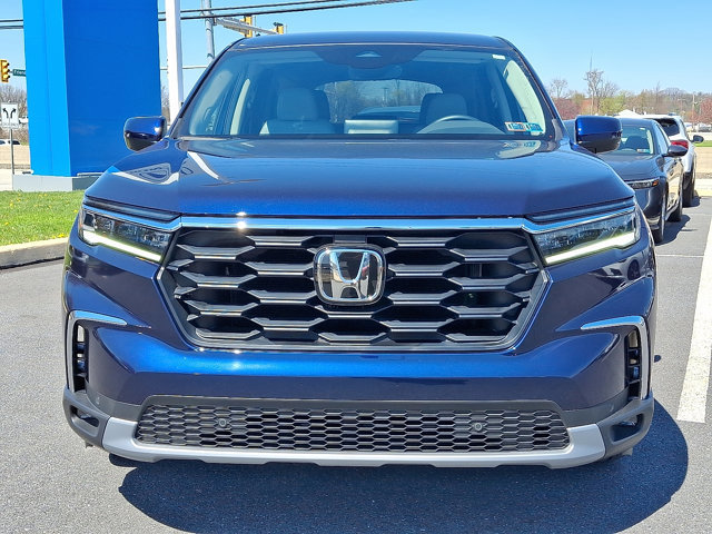 Certified 2025 Honda Pilot EX-L image 2