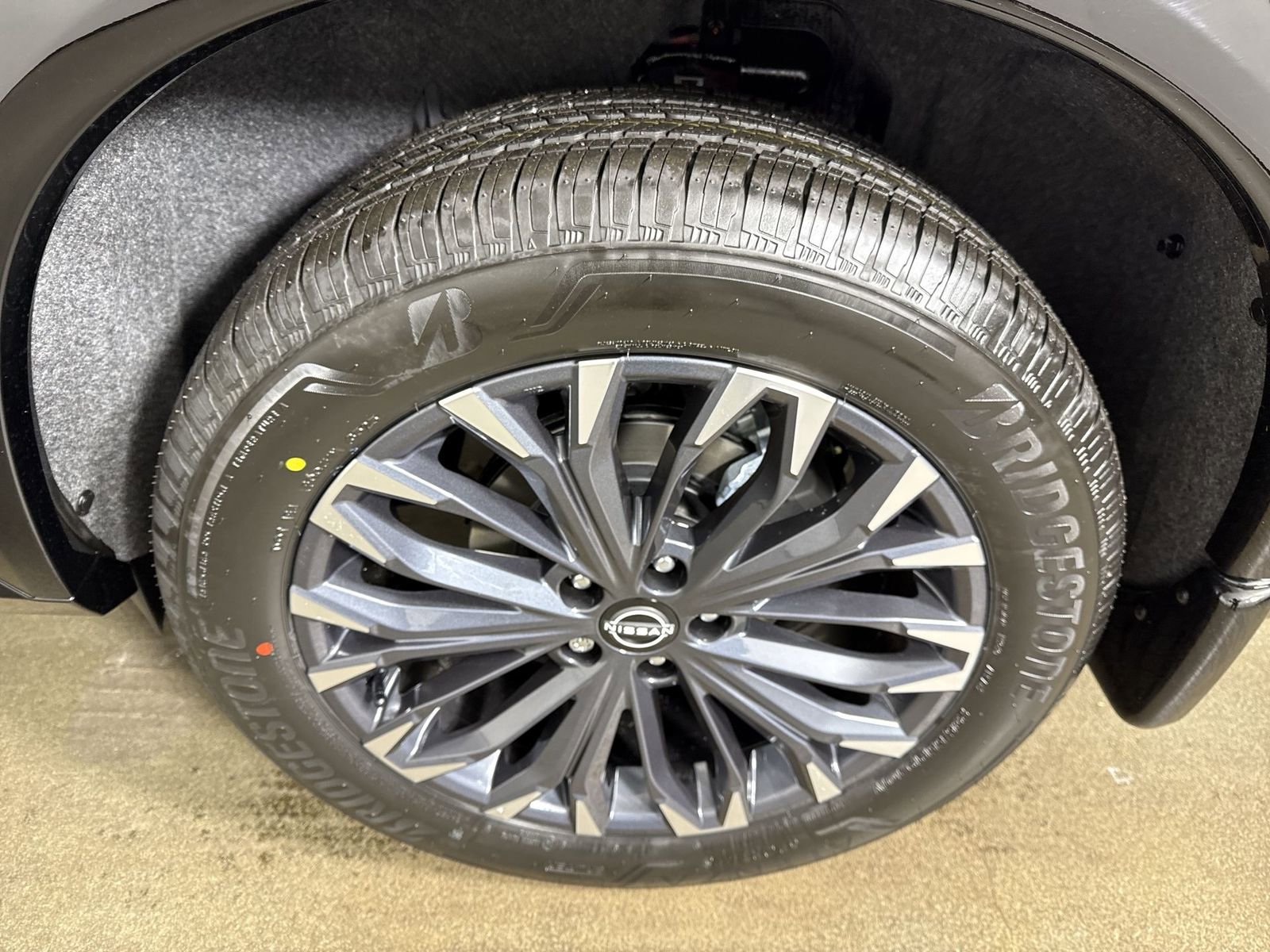 New 2026 Nissan Rogue Platinum w/ Platinum Premium Package image 6