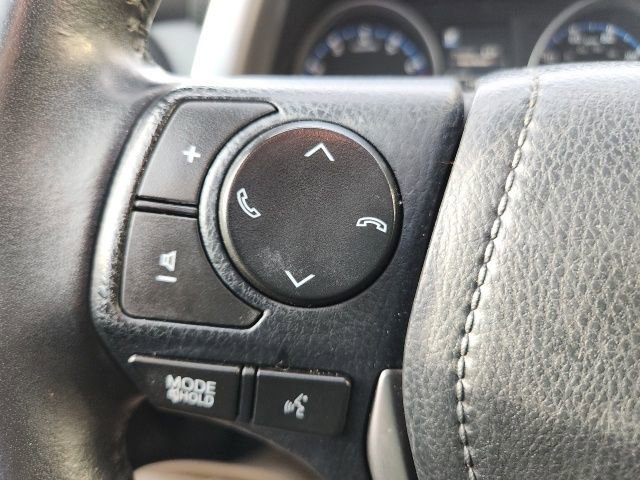 Used 2017 Toyota RAV4 XLE image 24