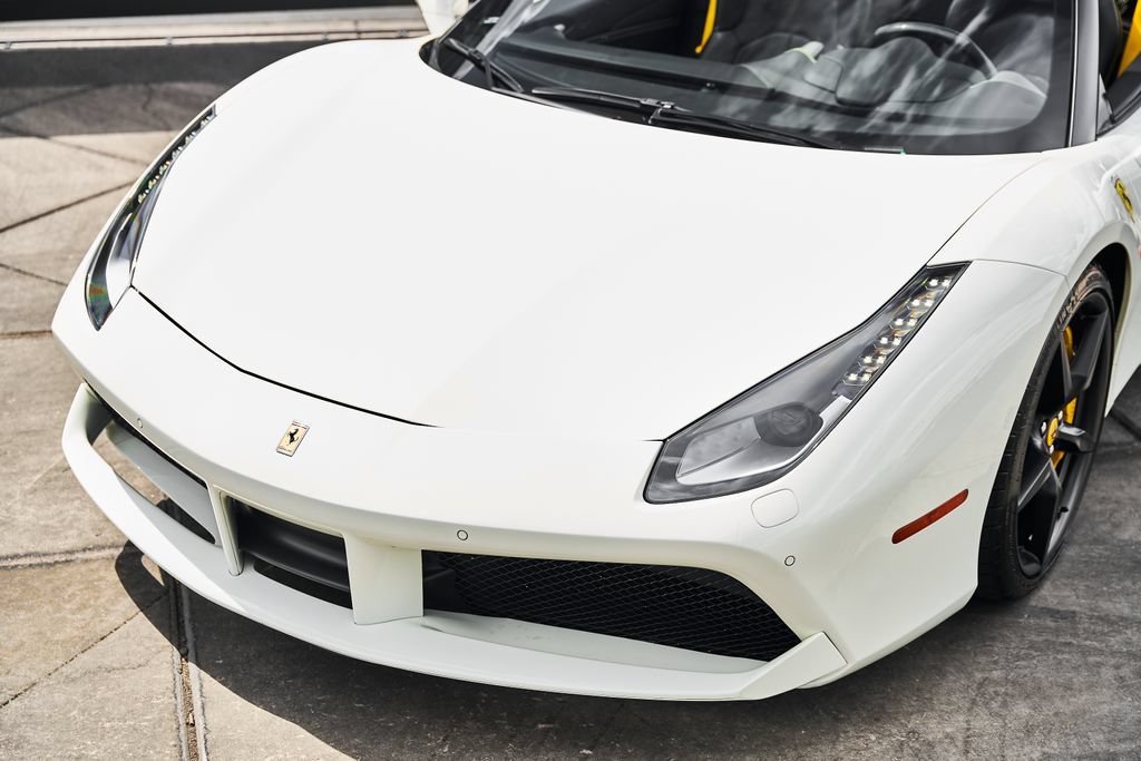 Used 2019 Ferrari 488 Spider RWD image 6
