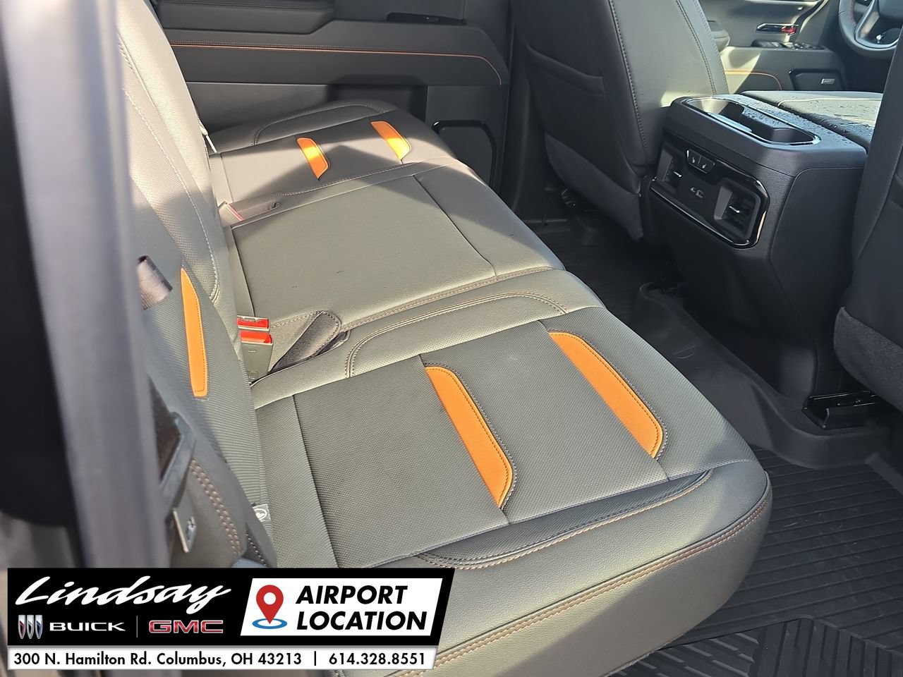 New 2026 GMC Sierra 1500 AT4 w/ AT4 Premium Package AWD/4WD image 29