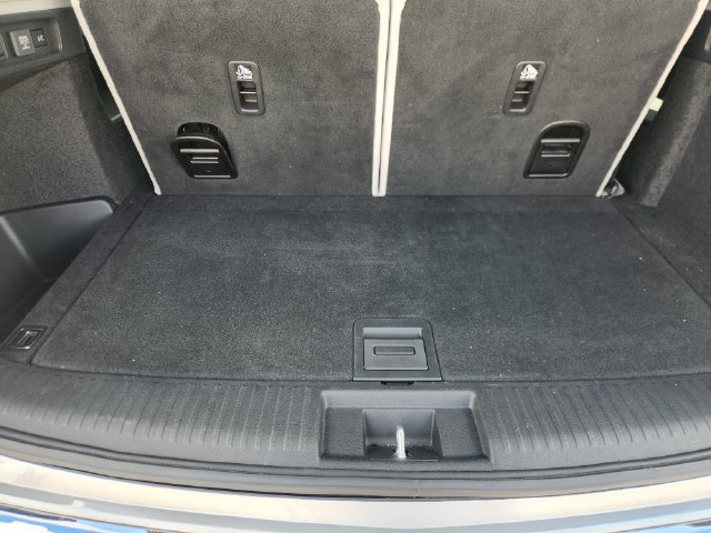 Used 2025 Acura MDX w/ Technology Package AWD/4WD image 32