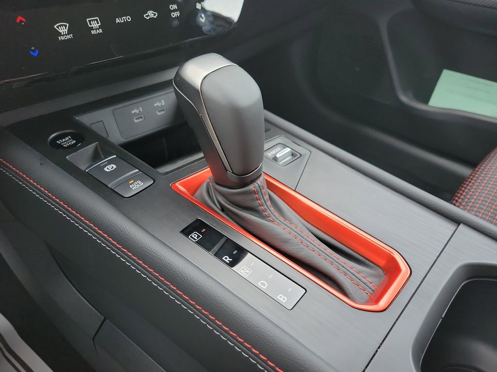 New 2026 Nissan Kicks SR image 31