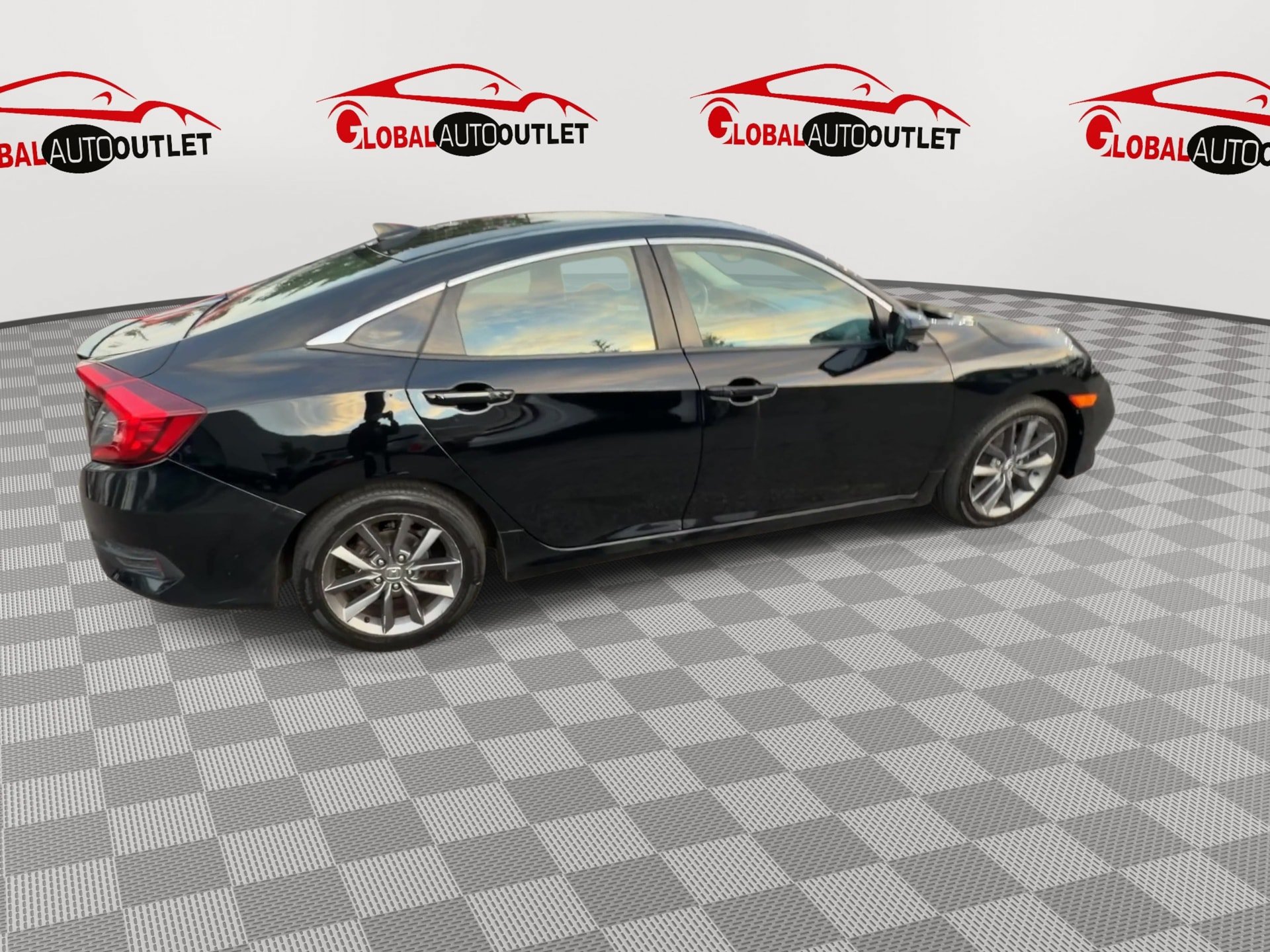 Used 2020 Honda Civic EX image 9