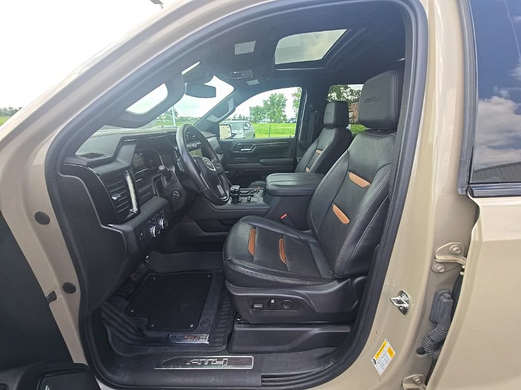 Used 2023 GMC Sierra 1500 AT4 w/ AT4 Premium Package AWD/4WD image 15
