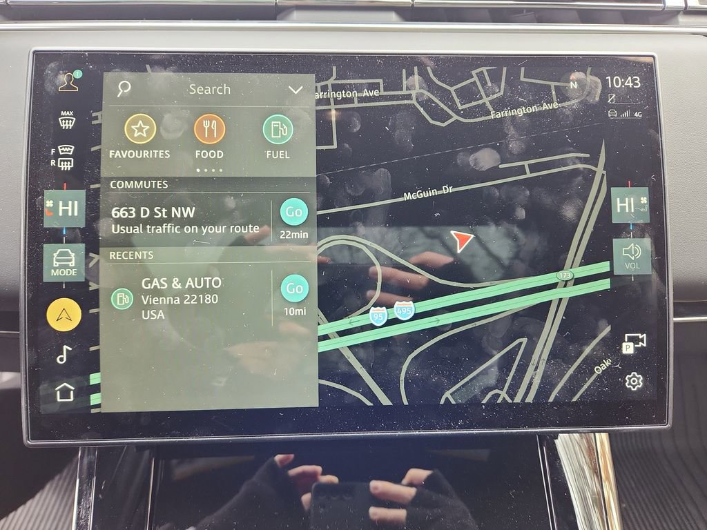 New 2025 Land Rover Range Rover Sport Dynamic SE image 21