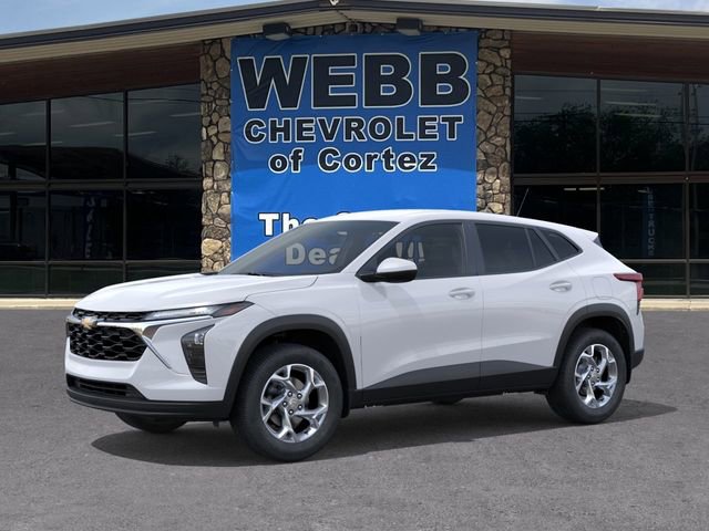 New 2026 Chevrolet Trax LS w/ LS Convenience Package FWD image 2