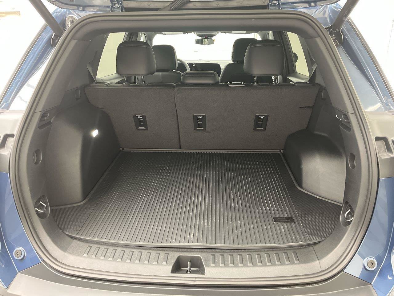 Used 2026 Chevrolet Equinox LT w/ Convenience Package II AWD/4WD image 3