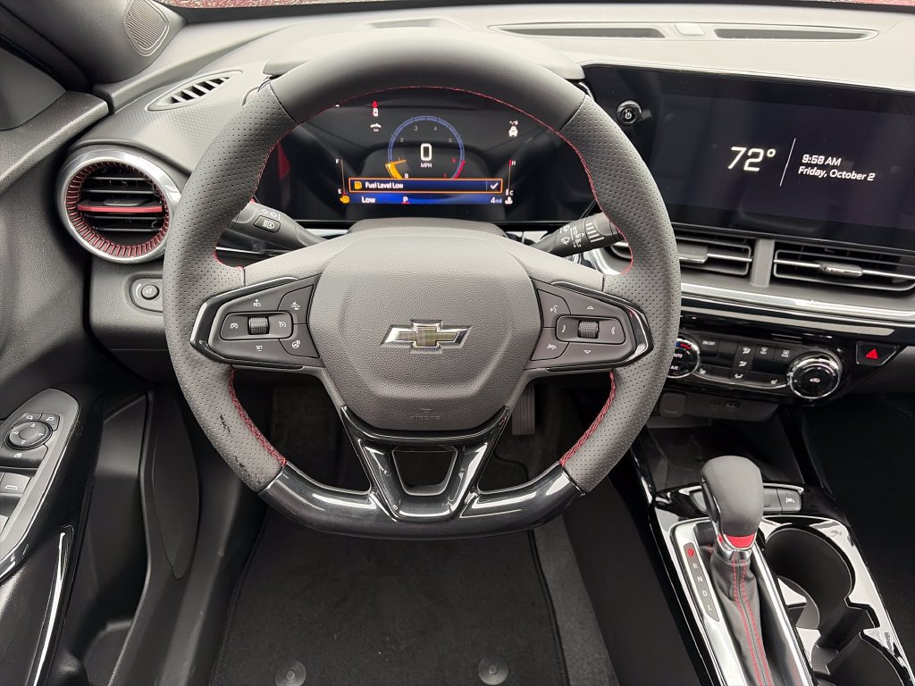 New 2026 Chevrolet Trax RS w/ Sunroof Package FWD image 9