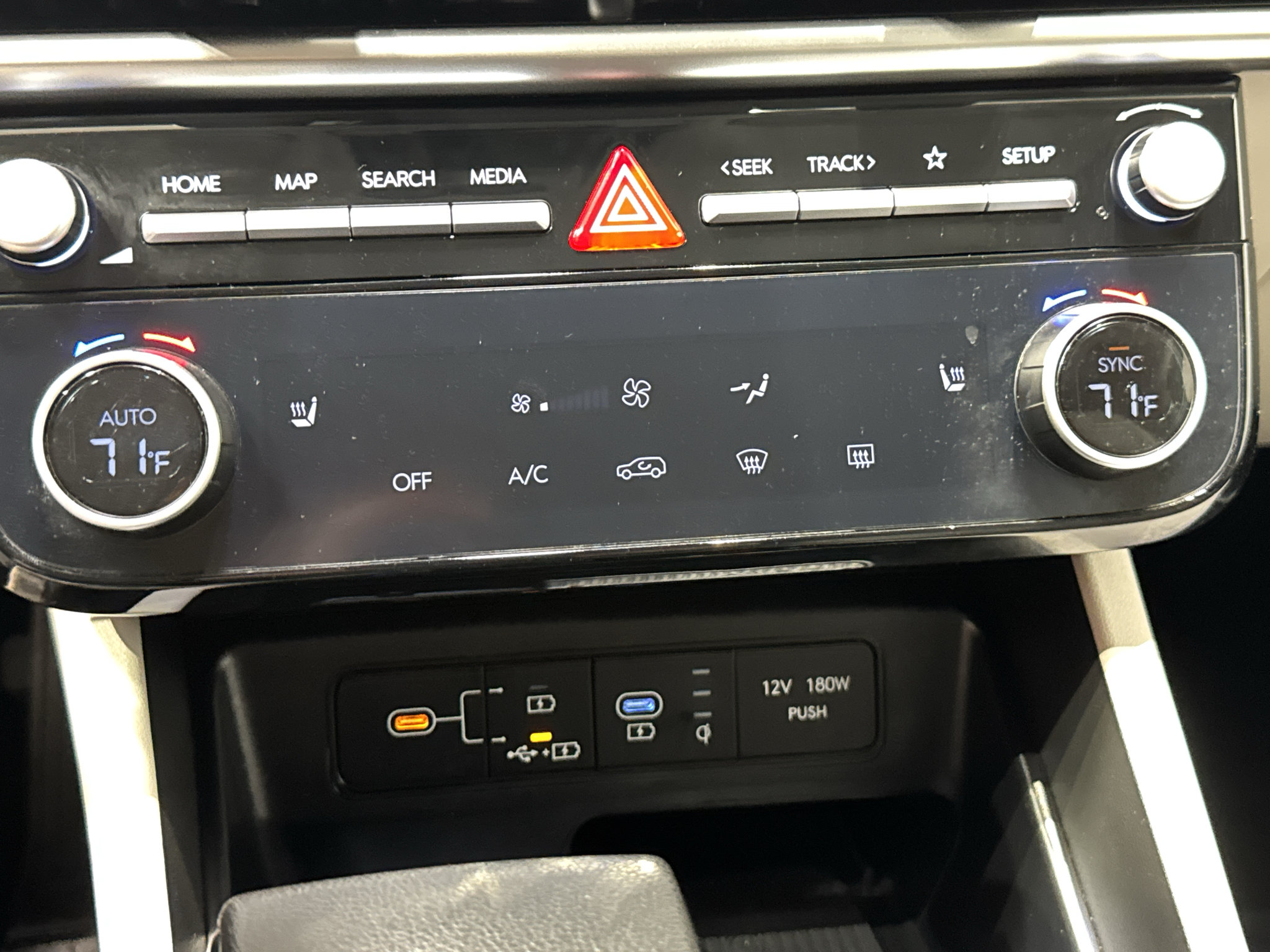Used 2025 Hyundai Tucson SEL FWD image 30