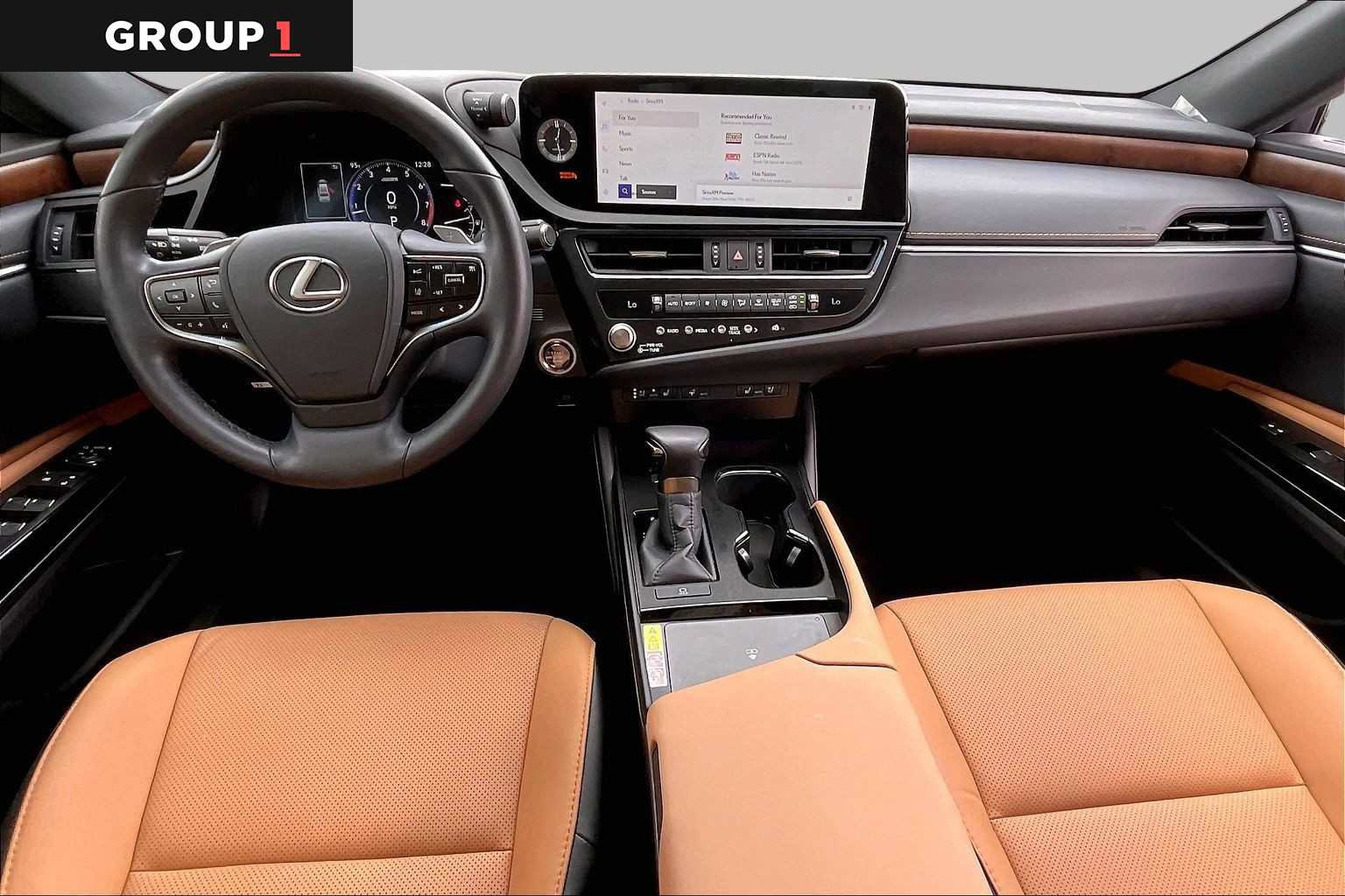 Used 2025 Lexus ES 350 w/ Premium Package FWD image 13
