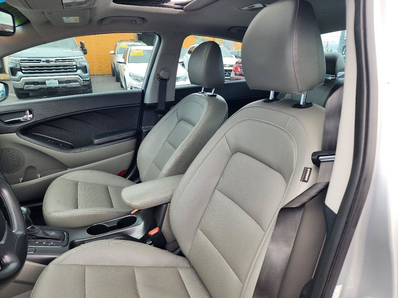 Used 2016 Kia Forte EX w/ EX Premium Package FWD image 15