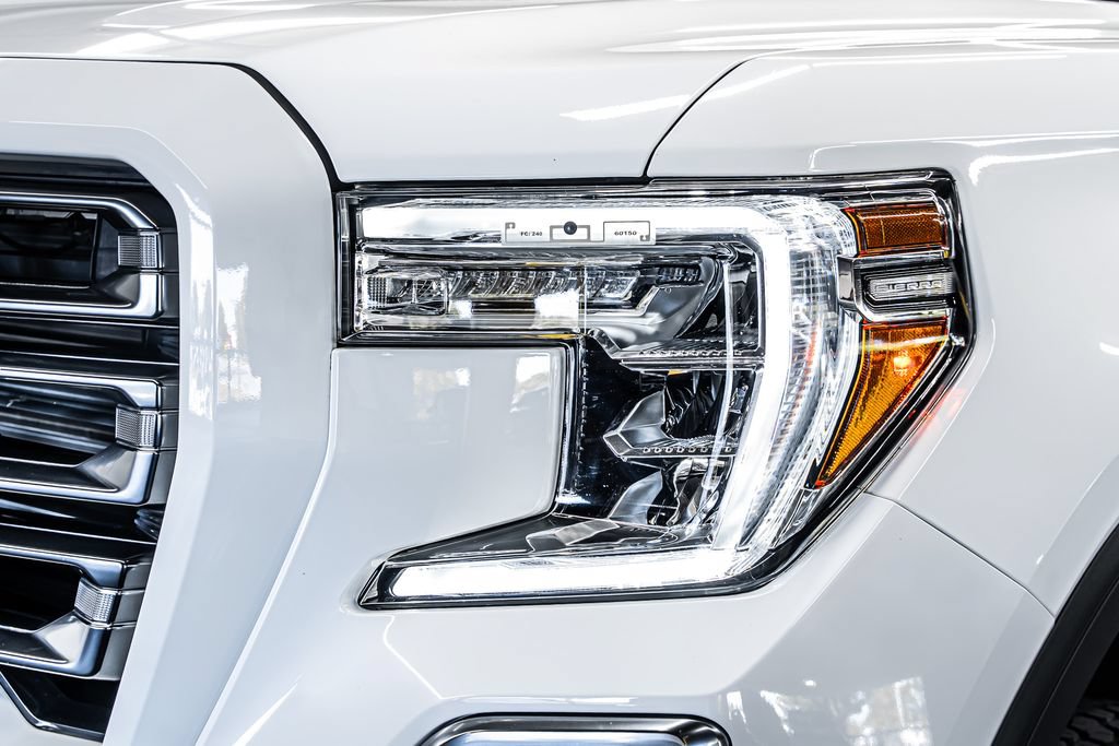 Used 2021 GMC Sierra 1500 AT4 AWD/4WD image 9