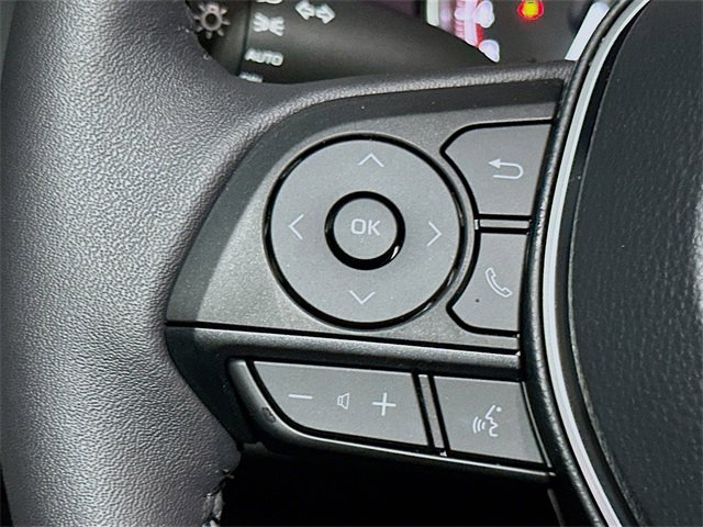 New 2025 Toyota RAV4 XLE image 28