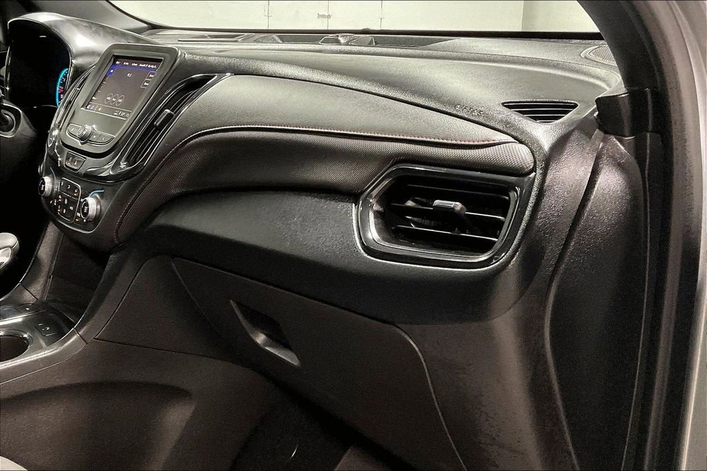 Used 2023 Chevrolet Equinox RS image 19