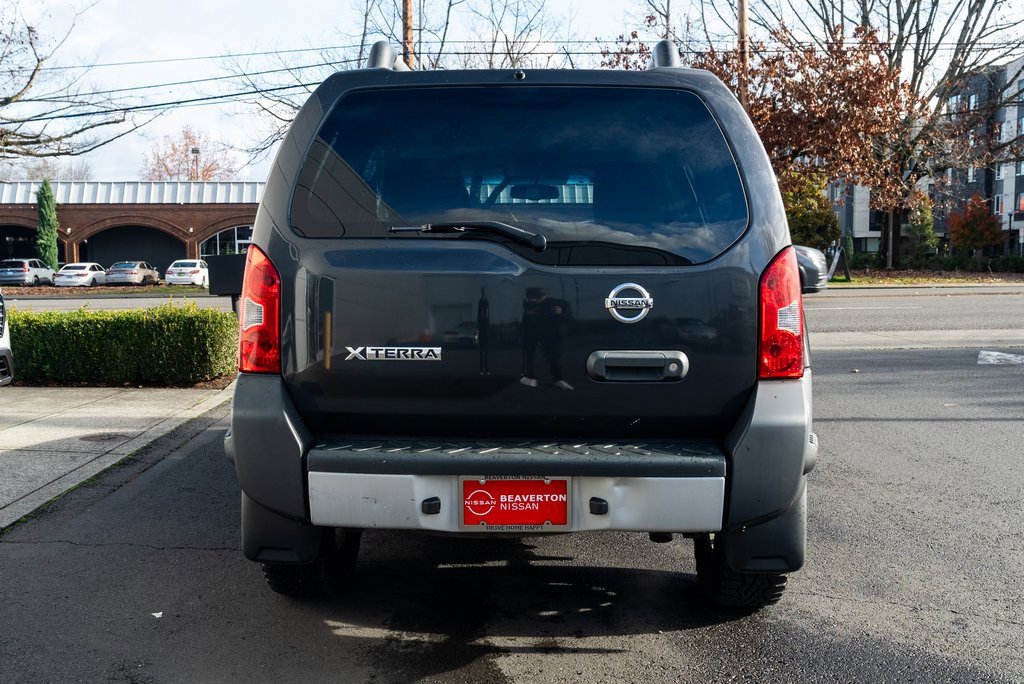 Used 2015 Nissan Xterra S image 5
