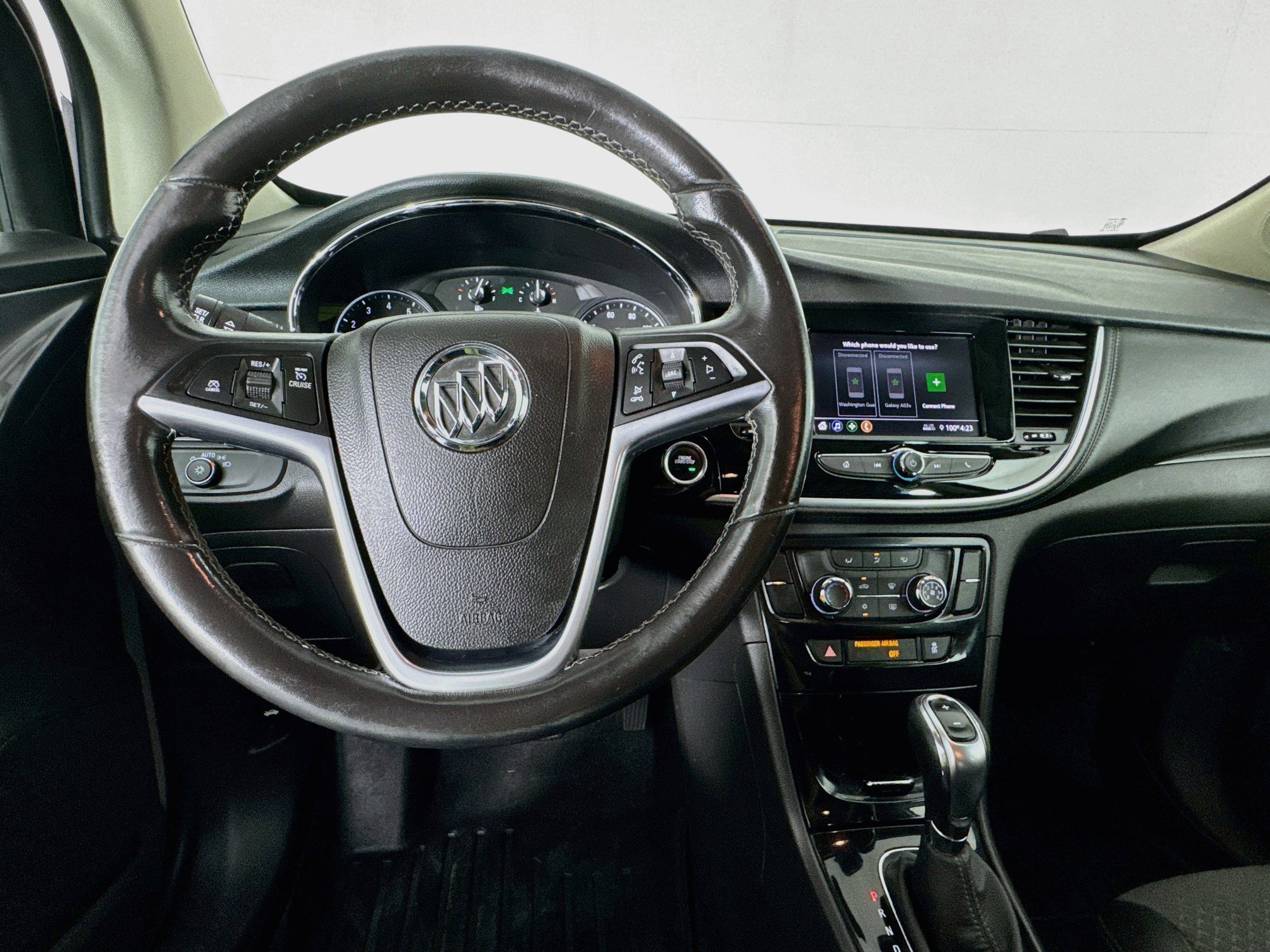Used 2022 Buick Encore Preferred w/ Safety Package AWD/4WD image 10