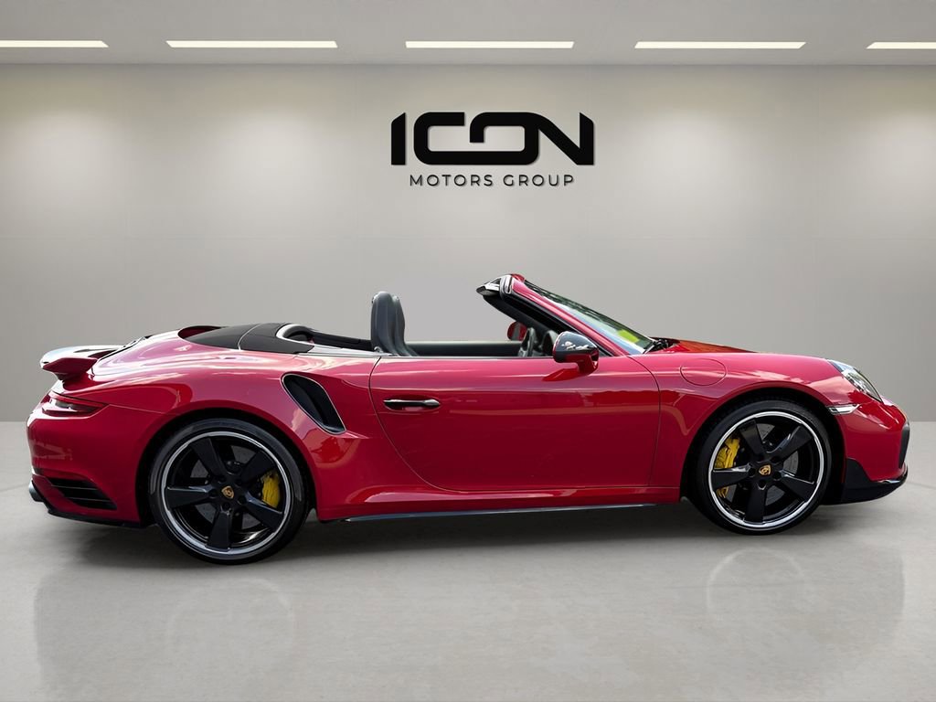 Used 2018 Porsche 911 Turbo S image 15