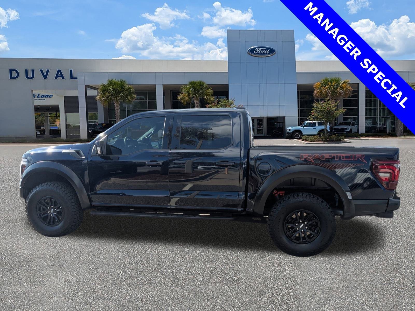 Used 2025 Ford F150 Raptor image 7