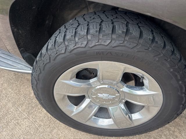 Used 2015 Chevrolet Tahoe LTZ AWD/4WD image 6