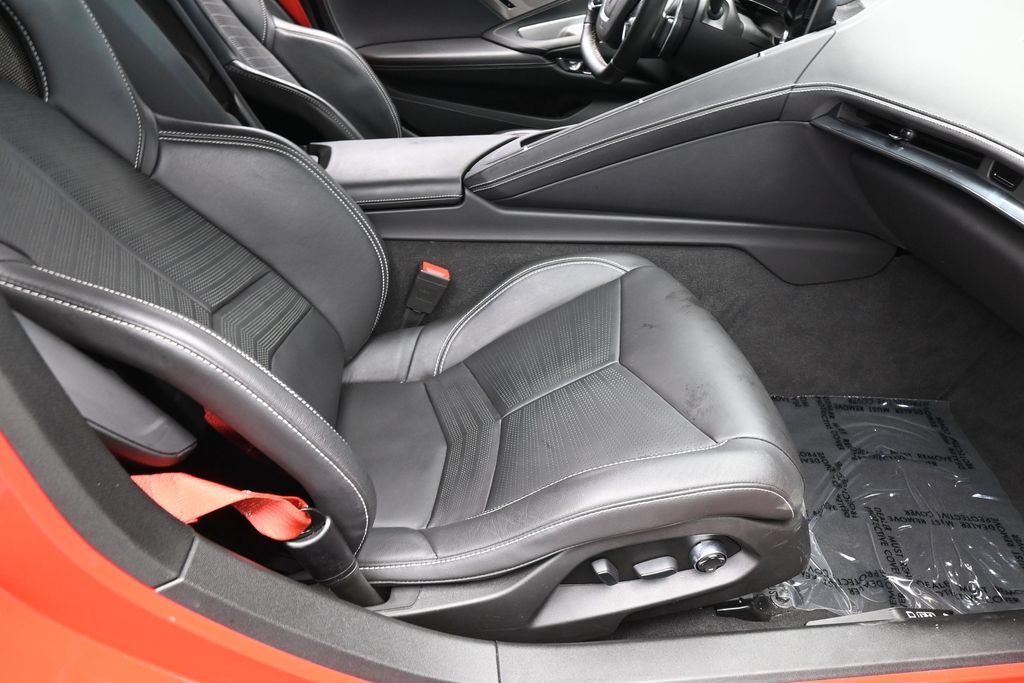Used 2020 Chevrolet Corvette Stingray Preferred Cpe w/ 2LT Preferred Equipment Group RWD image 38