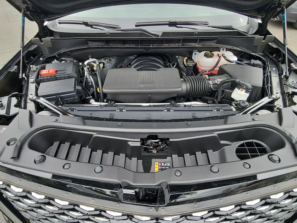 Used 2025 Cadillac Escalade ESV Premium Luxury image 30