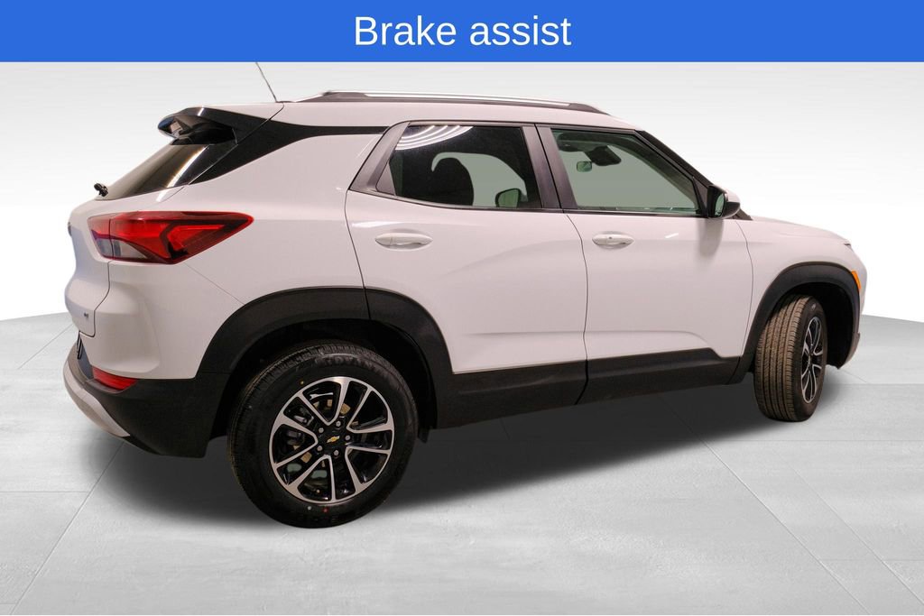 Used 2025 Chevrolet TrailBlazer LT image 8