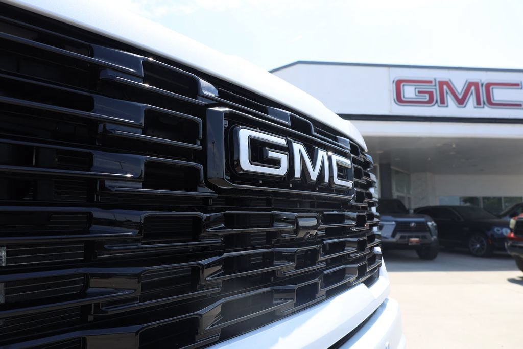 Used 2026 GMC Sierra 3500 Denali Ultimate AWD/4WD image 26