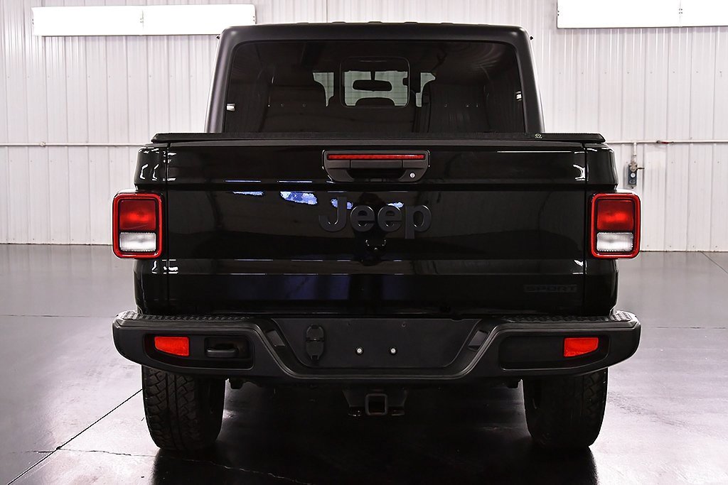 Used 2021 Jeep Gladiator Sport image 6