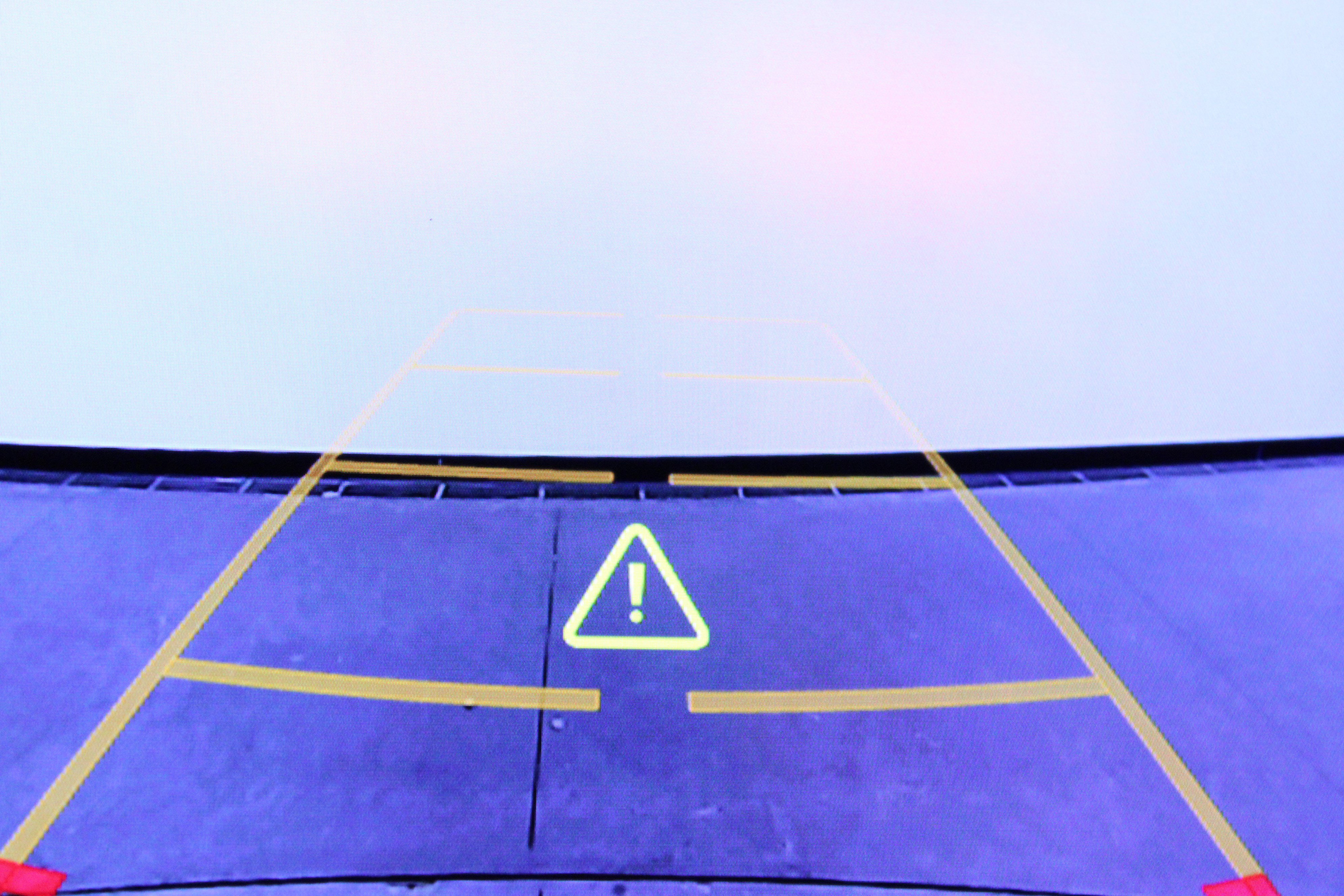 Used 2021 GMC Yukon Denali w/ Denali Premium Package image 26