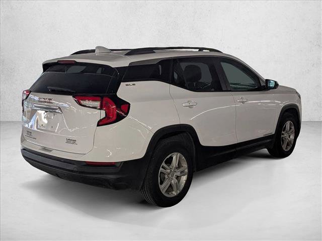 Used 2023 GMC Terrain SLE w/ Driver Convenience Package FWD image 5