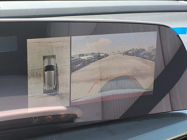 New 2026 Cadillac Vistiq Luxury image 15