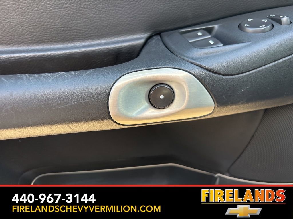 Used 2010 Chevrolet Corvette Coupe w/ 1LT image 16