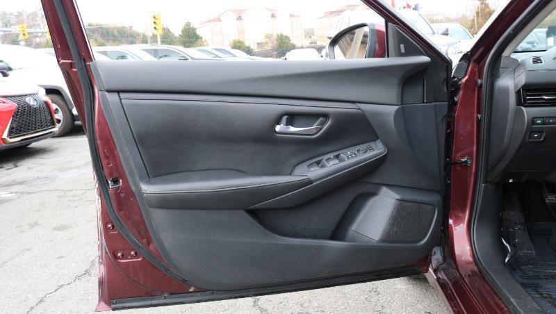Used 2020 Nissan Sentra SV image 8
