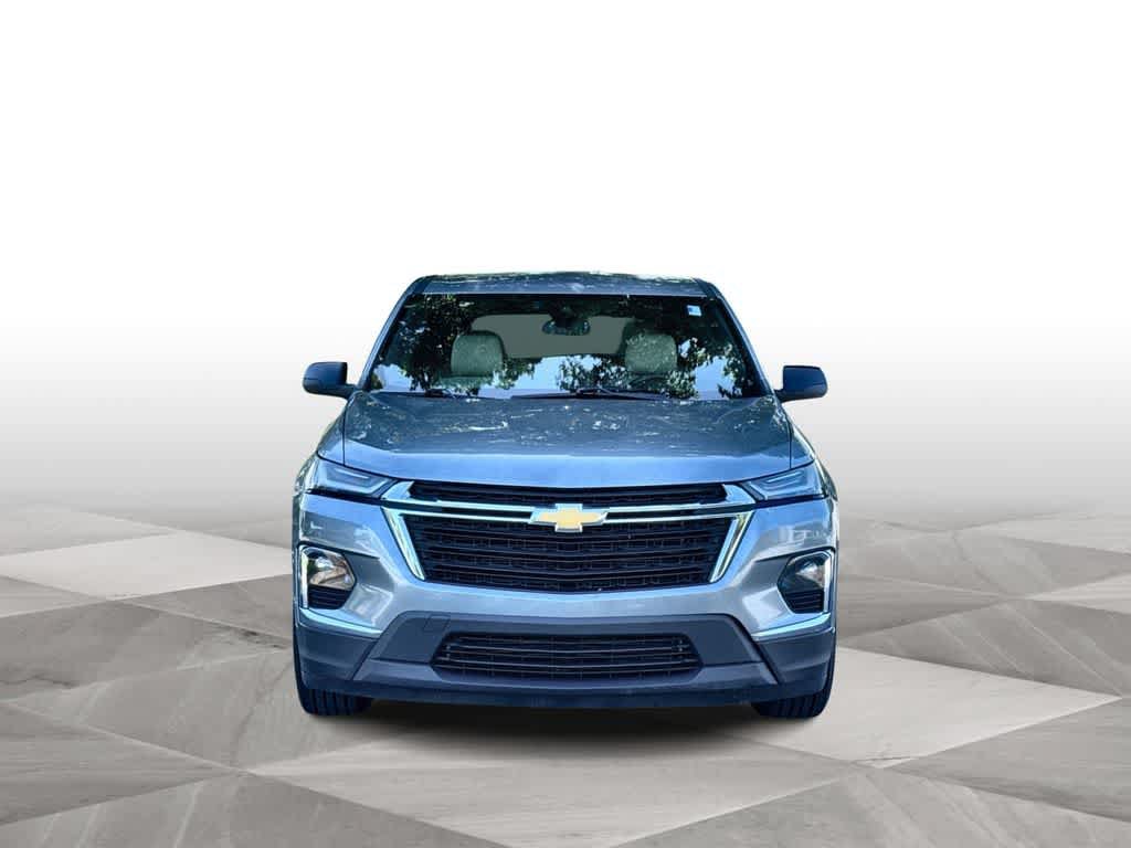 Used 2024 Chevrolet Traverse LS FWD image 3