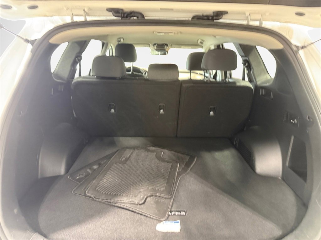 Used 2021 Hyundai Santa Fe SEL w/ Cargo Package image 25