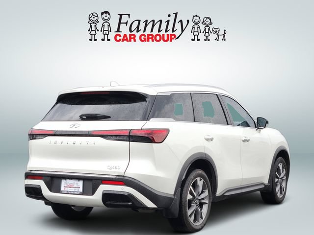 Used 2023 INFINITI QX60 Luxe w/ Cargo Package FWD image 4