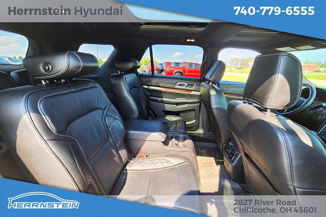 Used 2018 Ford Explorer Platinum AWD/4WD image 27
