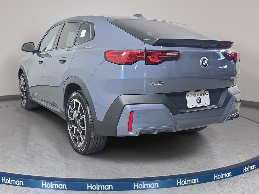 Used 2025 BMW X2 xDrive28i w/ Technology Package AWD/4WD image 8